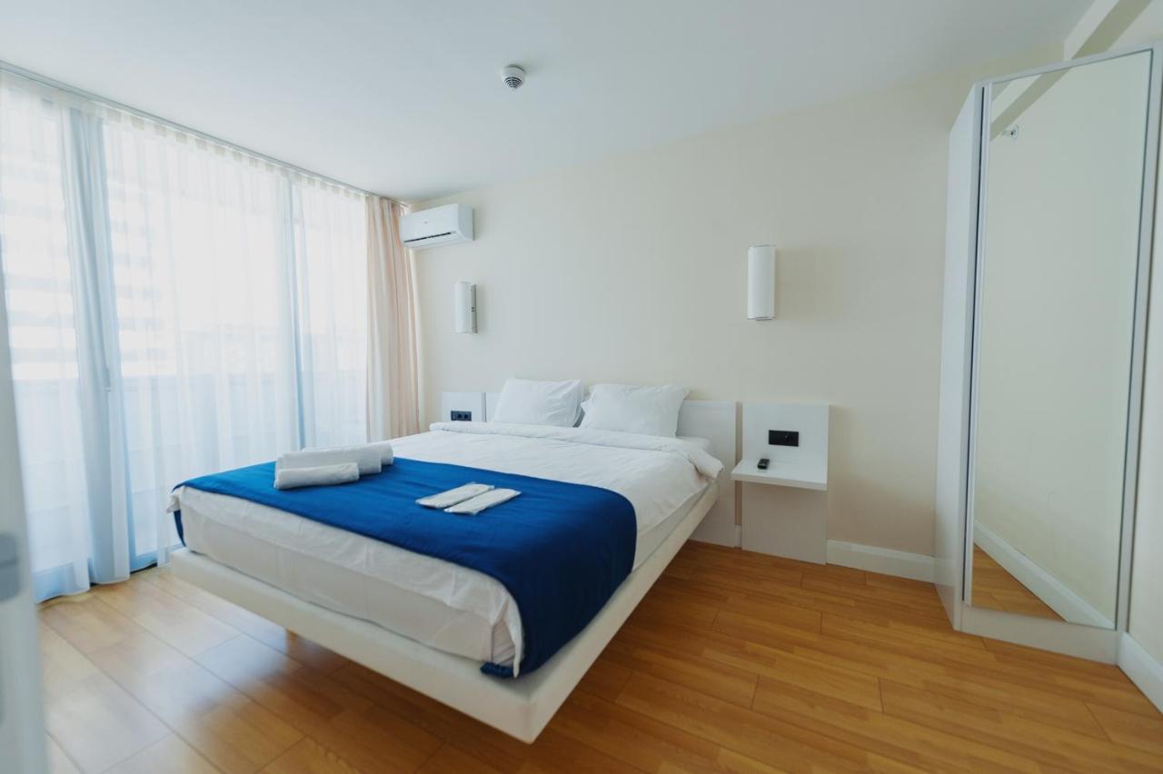 Orbi City Center Sea View Lejlighedshotel Batumi Eksteriør billede