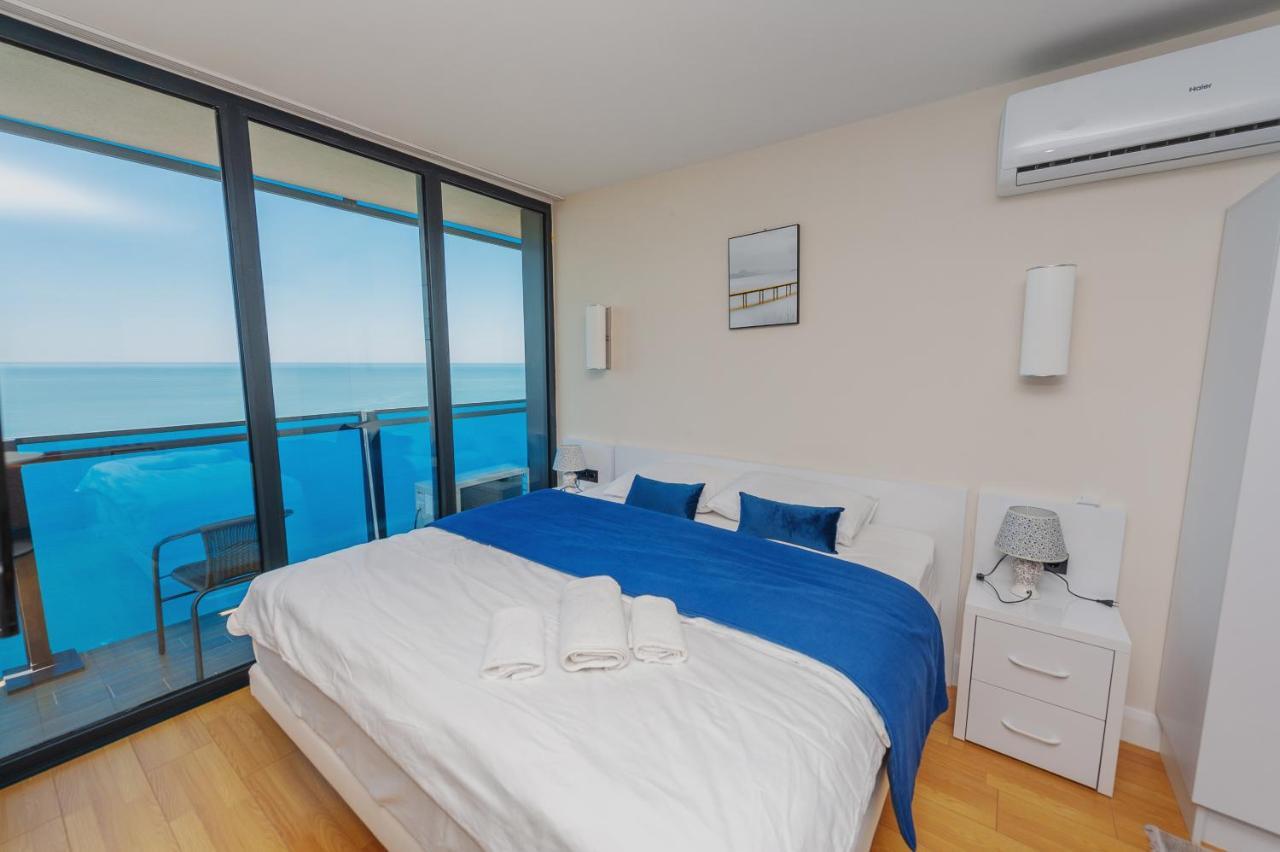 Orbi City Center Sea View Lejlighedshotel Batumi Eksteriør billede