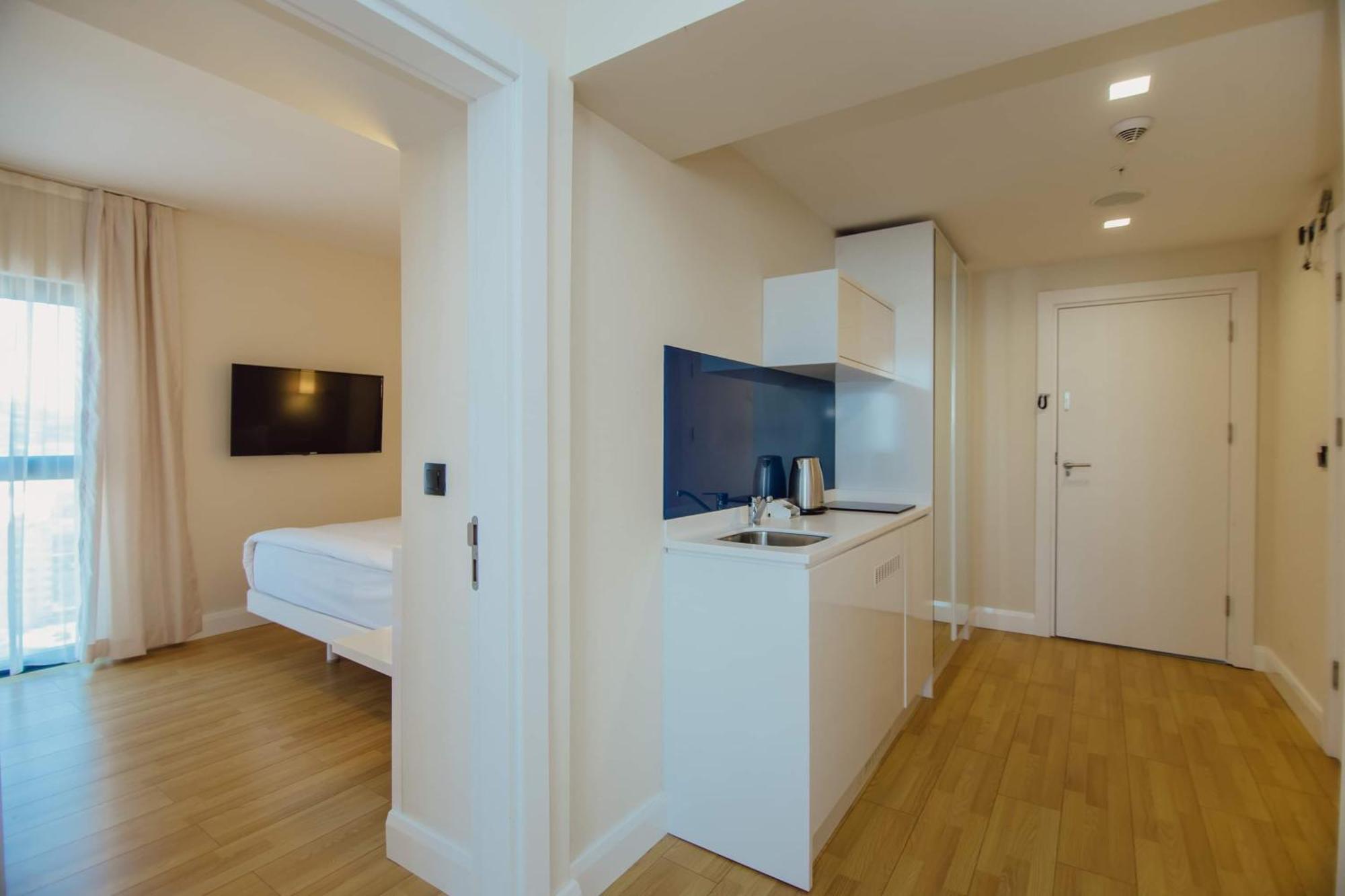Orbi City Center Sea View Lejlighedshotel Batumi Eksteriør billede